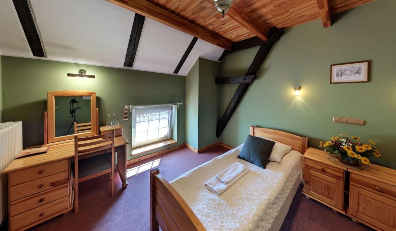 Hotel Stara Stajnia Pleszew Εξωτερικό φωτογραφία